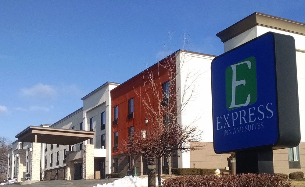 Holiday Inn Express & Suites - Albany Airport - Wolf Road By Ihg Екстер'єр фото