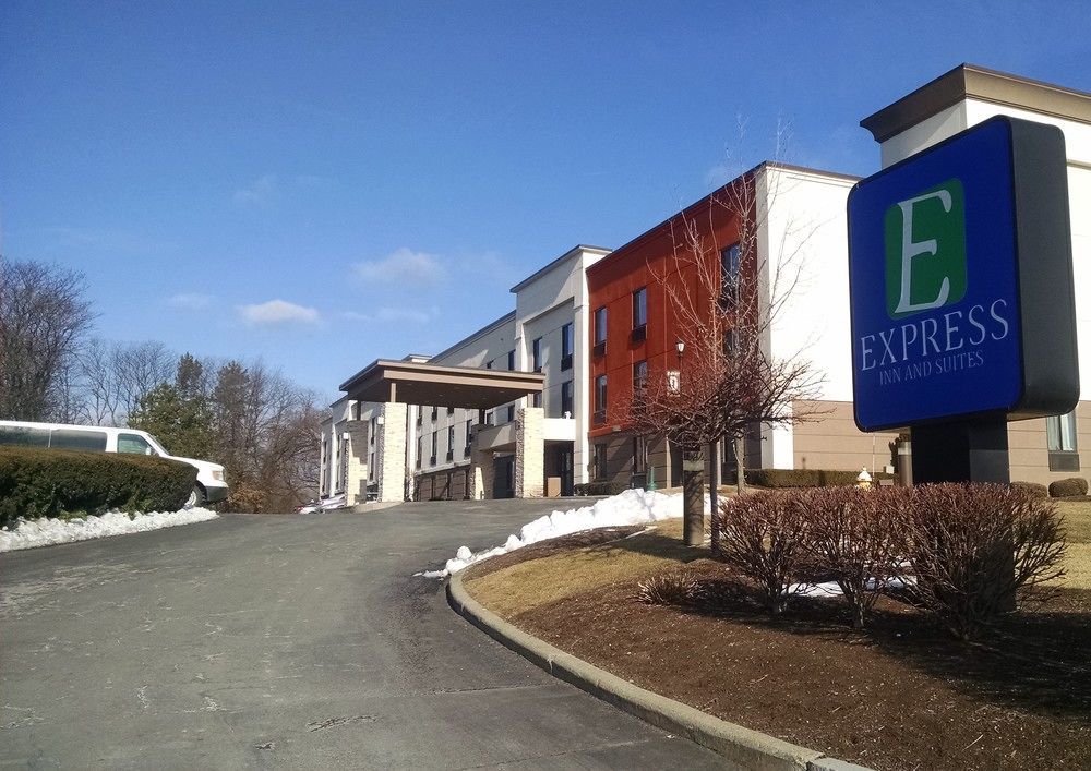 Holiday Inn Express & Suites - Albany Airport - Wolf Road By Ihg Екстер'єр фото